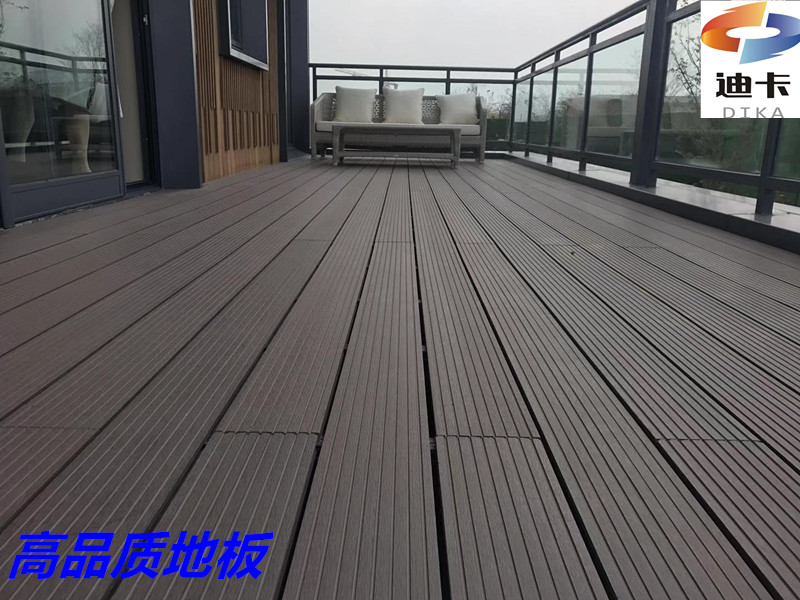 安徽溧水别墅露台塑木地板项目